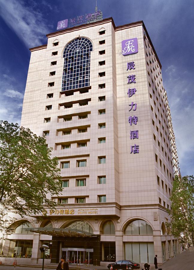 Yilite Hotel Urumqi Extérieur photo